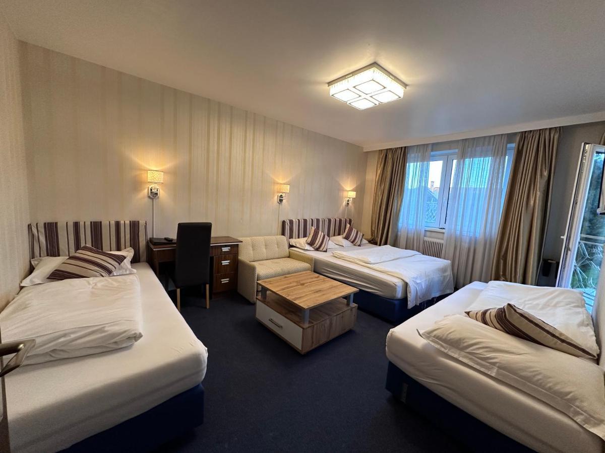 Hotel Austria Gablitz Bagian luar foto