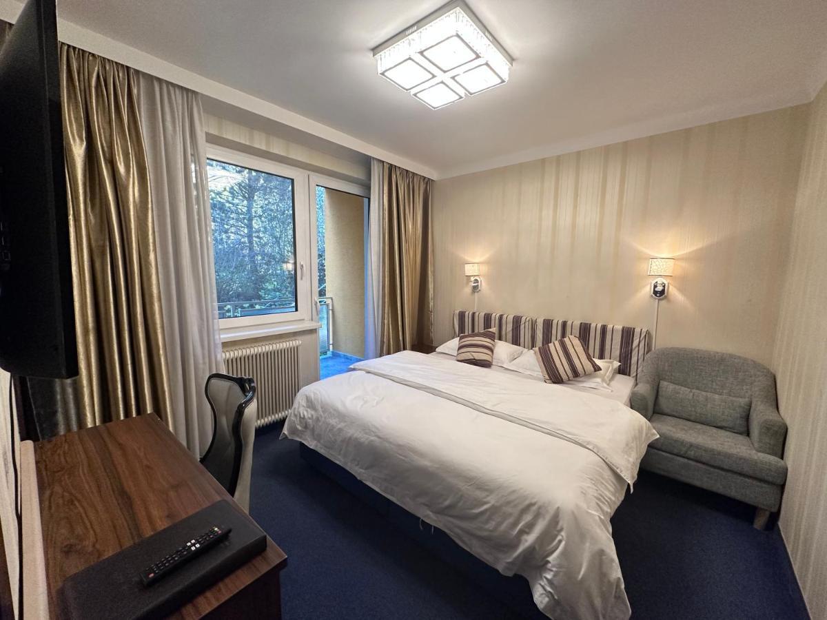 Hotel Austria Gablitz Bagian luar foto
