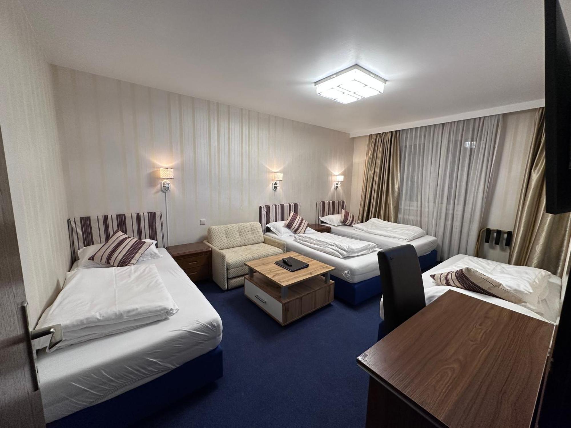 Hotel Austria Gablitz Bagian luar foto