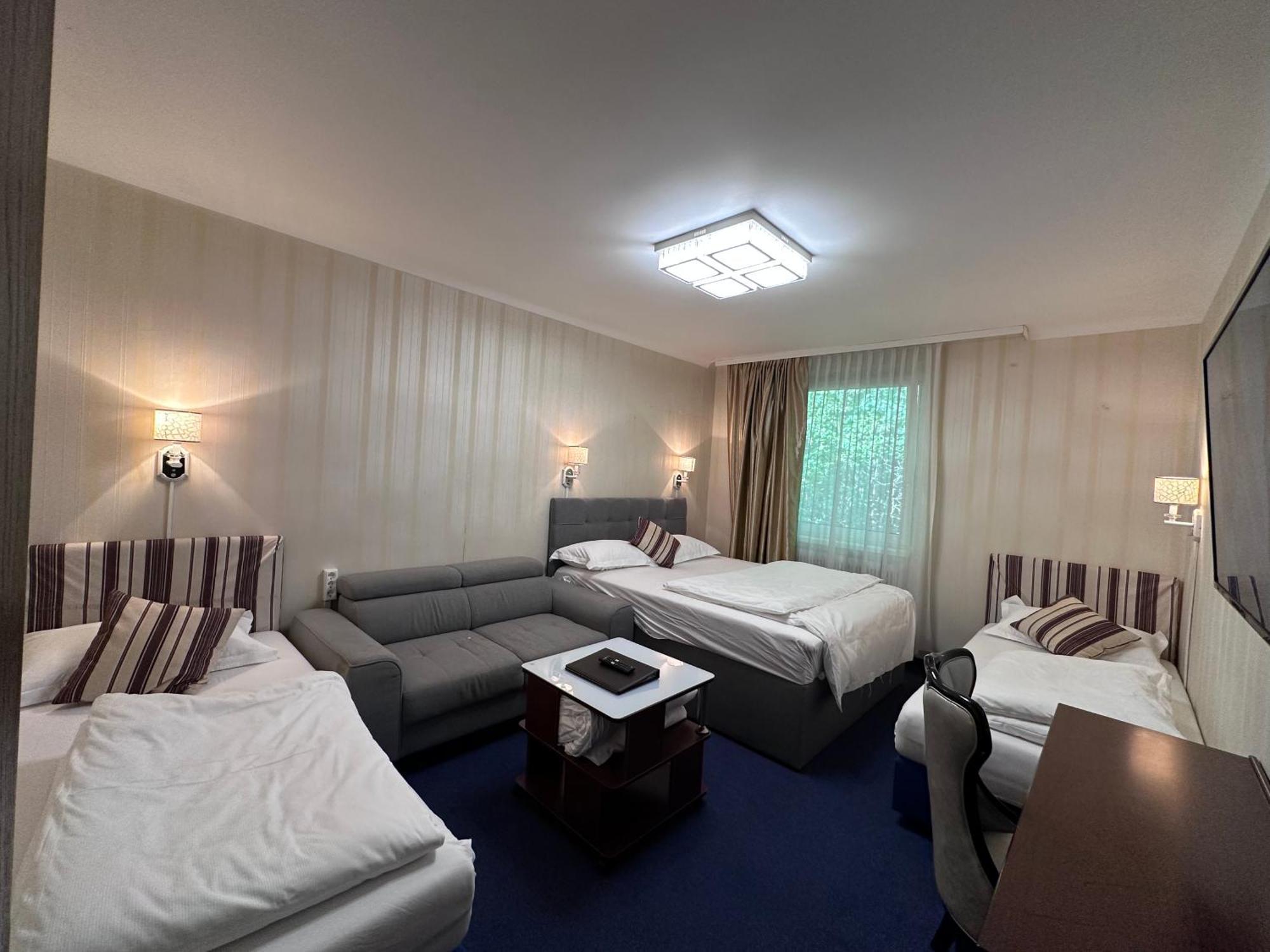 Hotel Austria Gablitz Bagian luar foto