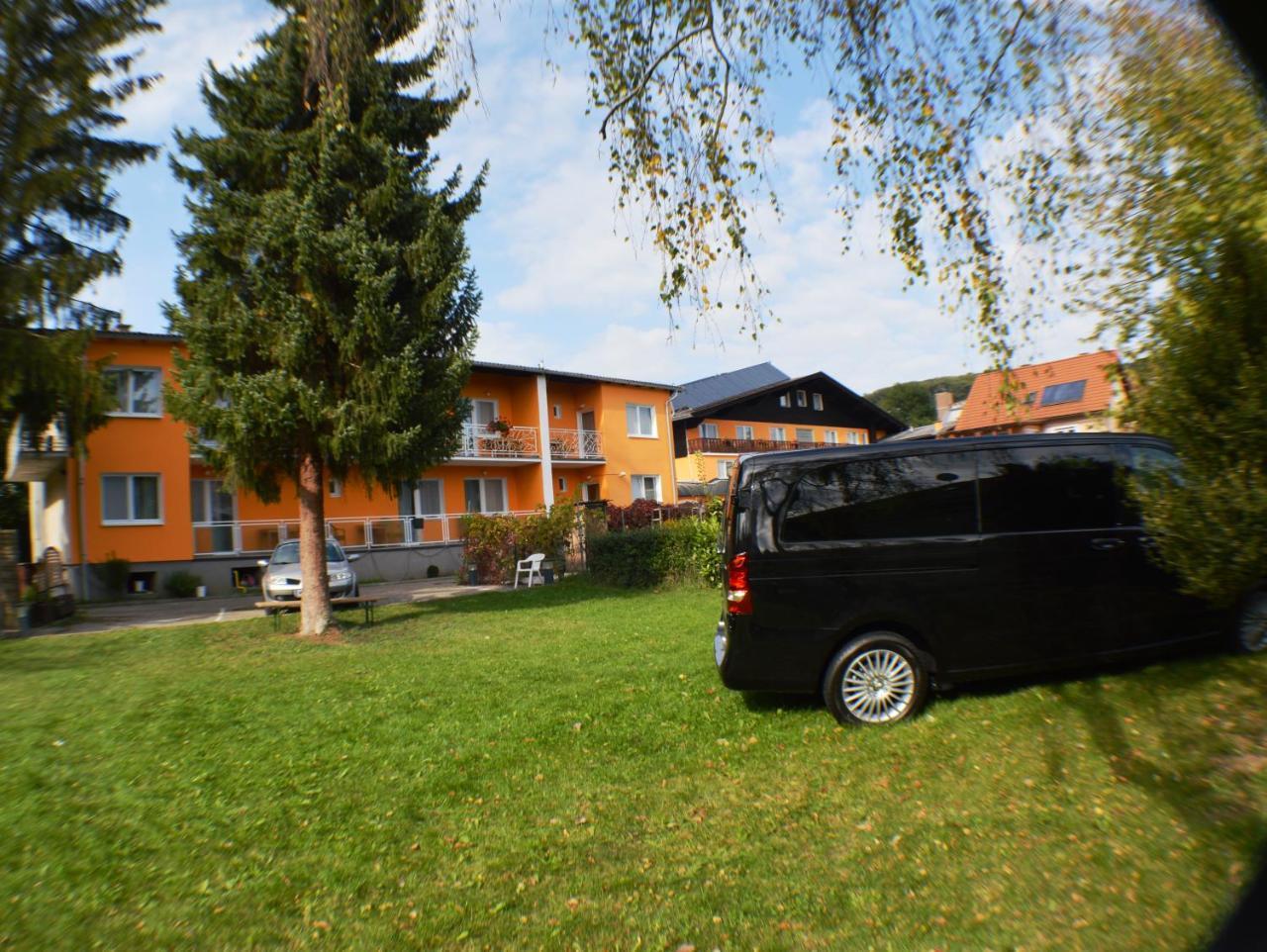 Hotel Austria Gablitz Bagian luar foto